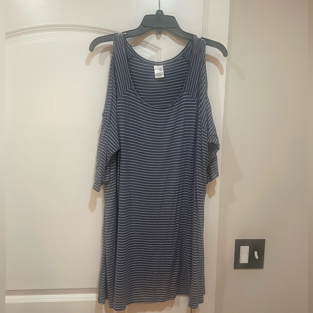 Striped cold shoulder tunic